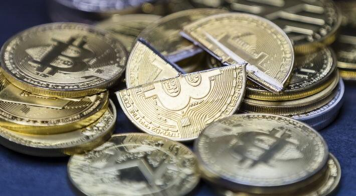 ���ǹɷݣ�������ֵ׼�� 2019��Ԥ����7.2��Ԫ